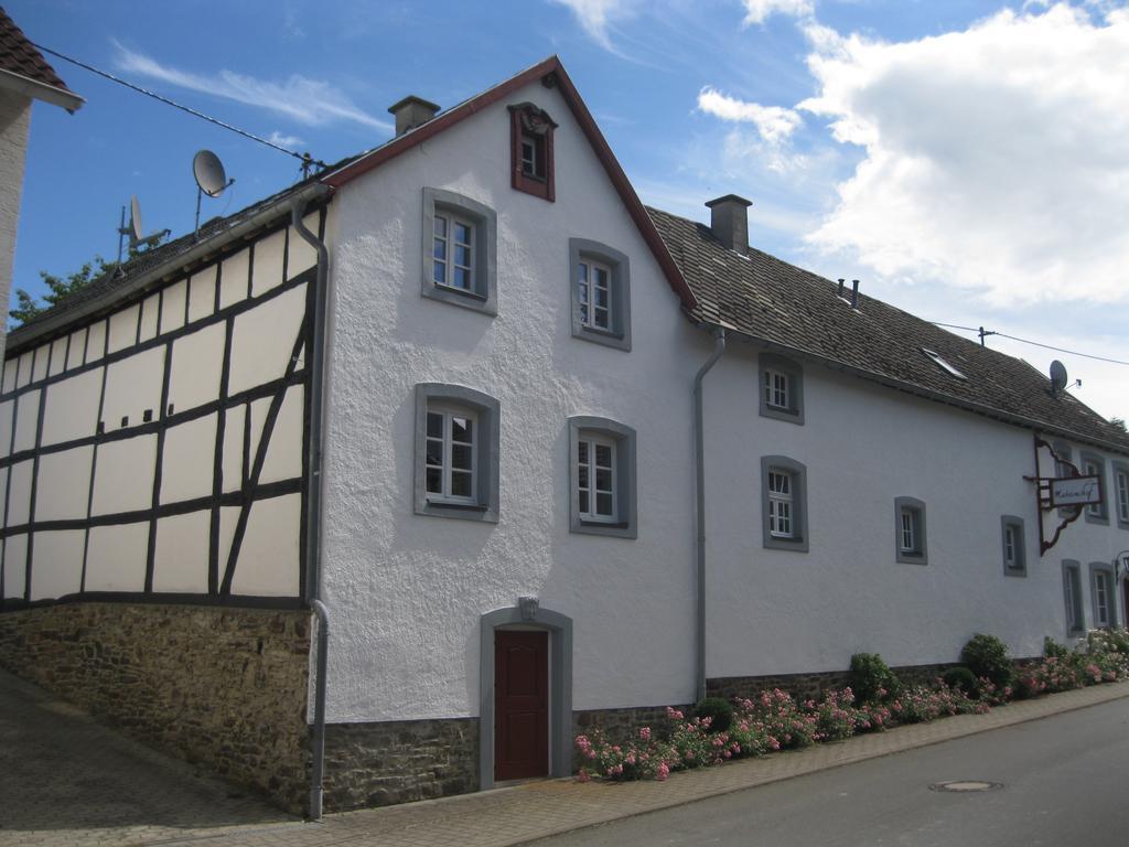 Maternushof Hotel Pomster Exterior photo